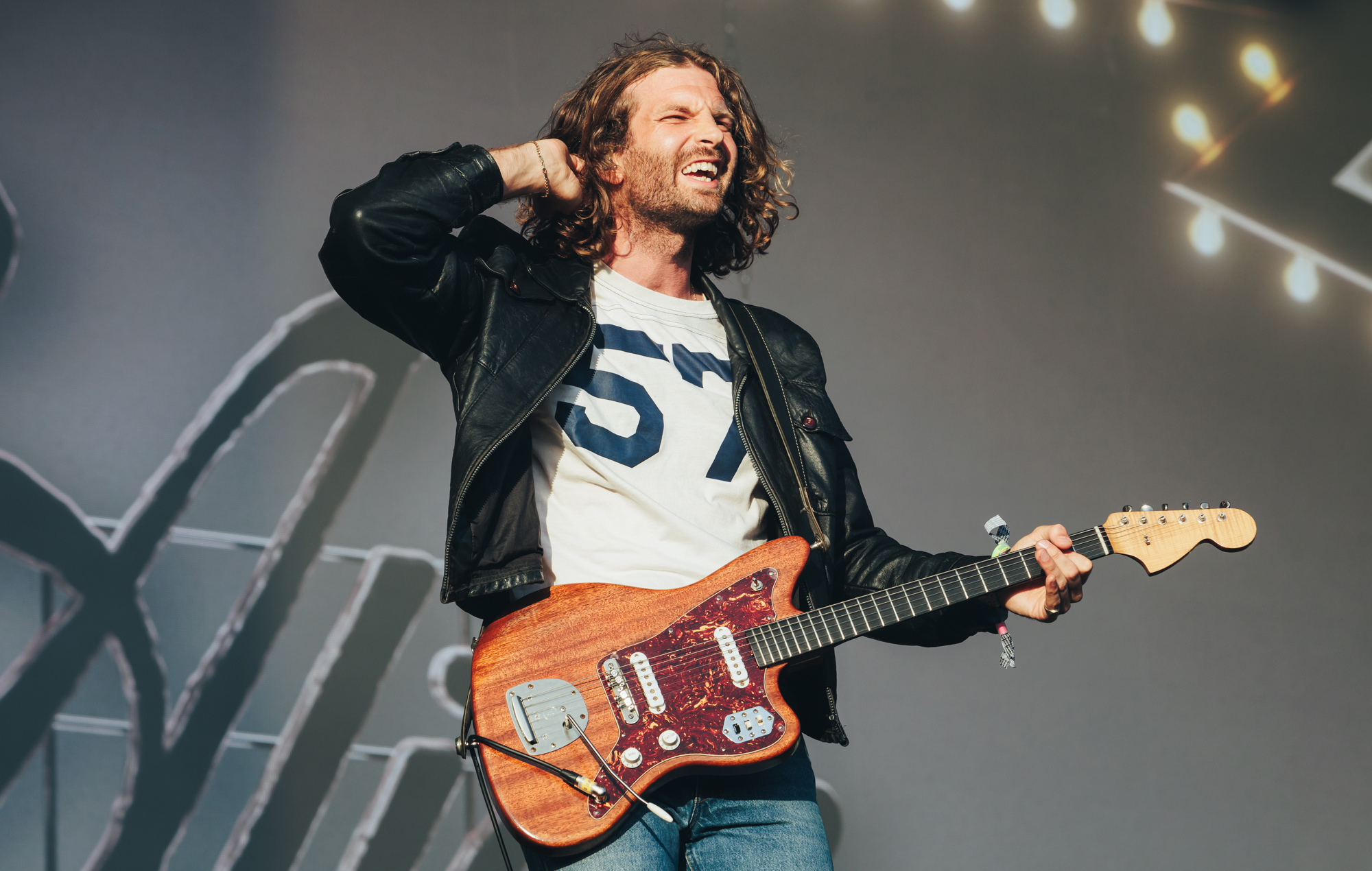 Wolf Alice's Joff Oddie live at Glastonbury 2025, photo by Andy Ford