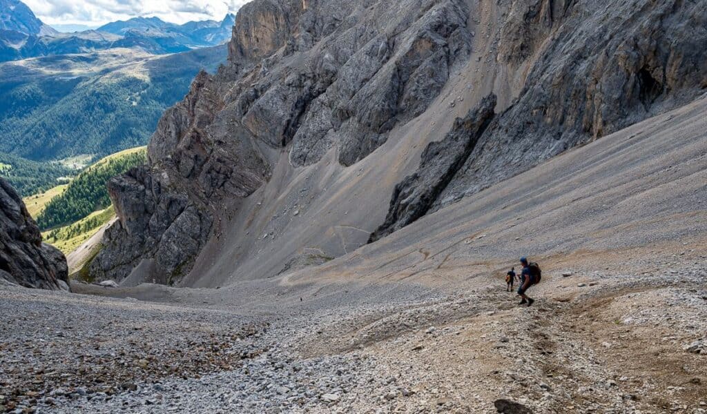 The descent is fun - good scree and fast going