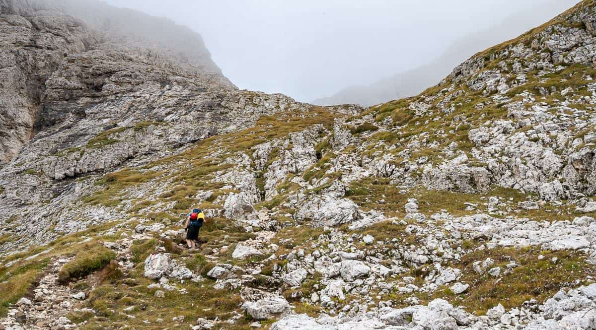 The fog rolls in as we climb up towards Mulaz Hut