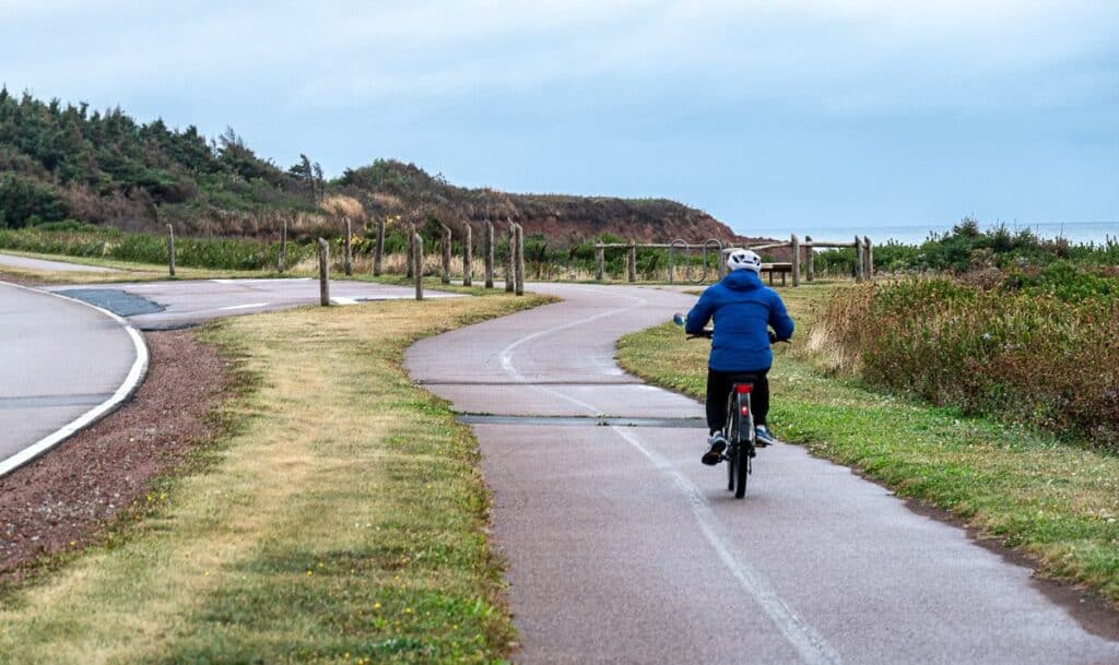 This part of The Island Walk through the national park is meant to be shared with cyclists