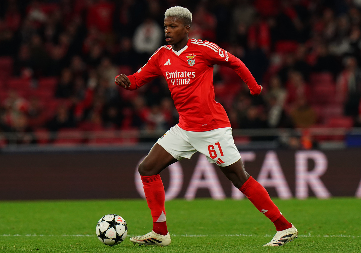 Florentino Luis in action for Benfica