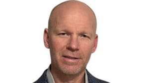 Jason Markusen did not start his career chasing titles or trends. He started by learning how people work, how teams grow, and how purpose shapes results.