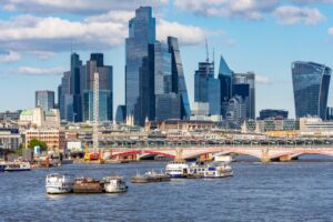 The UK’s services sector returned to modest growth in June, defying broader economic concerns and offering a glimmer of hope amid a backdrop of rising taxes, falling employment and geopolitical instability.