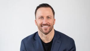 Steve Valdiserri is a Michigan-based healthcare and technology leader known for turning complex systems into clear, workable operations. With more than a decade of experience across value-based care, healthcare analytics, and health technology, his career has focused on execution, discipline, and measurable results.